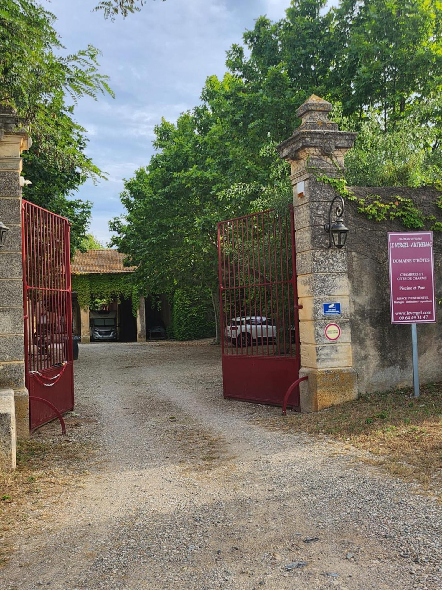 Chateau Le Vergel Authenac Ginestas Eksteriør billede